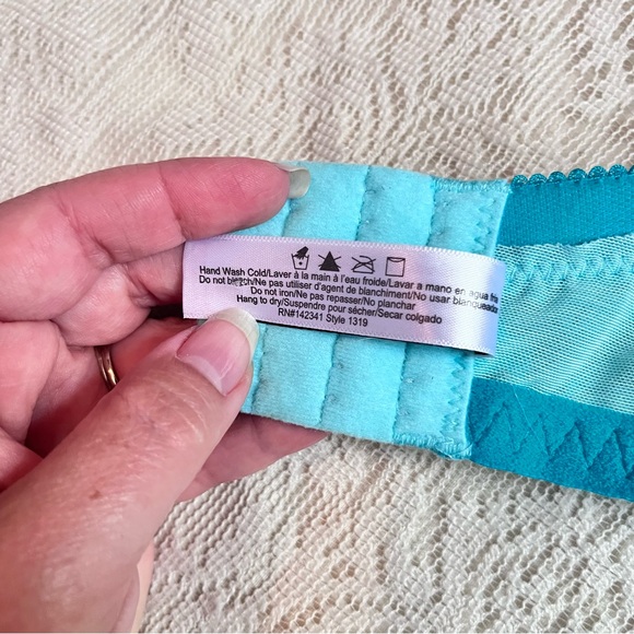 Adore Me lace underwire bra - Picture 10 of 11